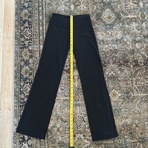 Lululemon Cross Waist Yoga Pants